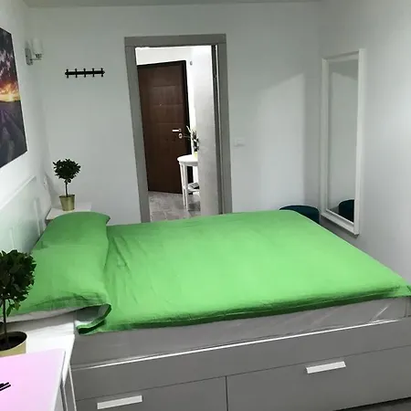 Premium Center Апартаменты Триест